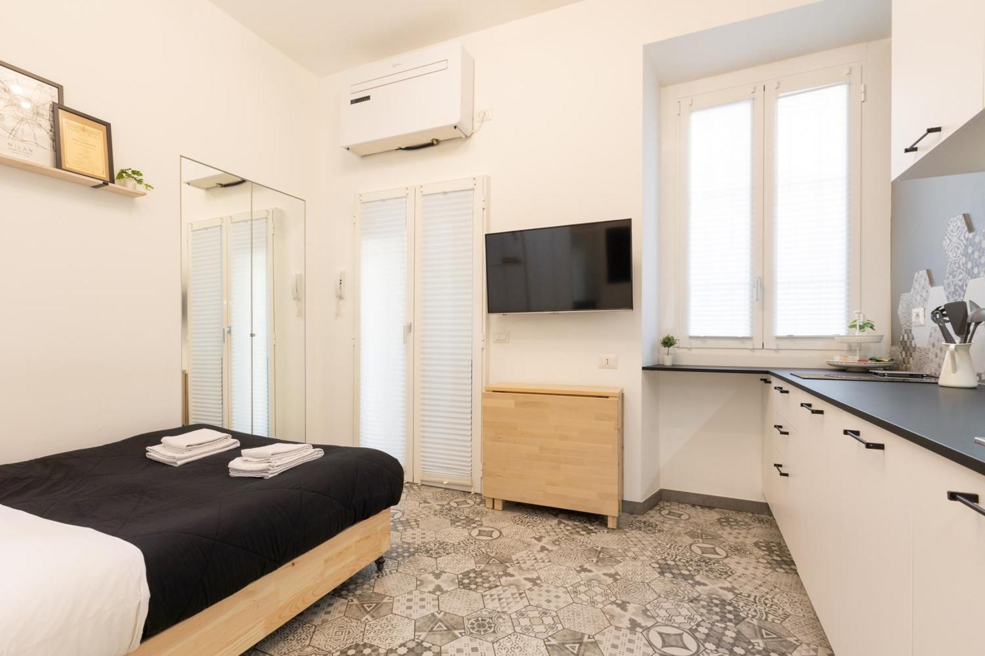 Tiny & Tidy Studio In The Key Area Of Milan Exterior photo